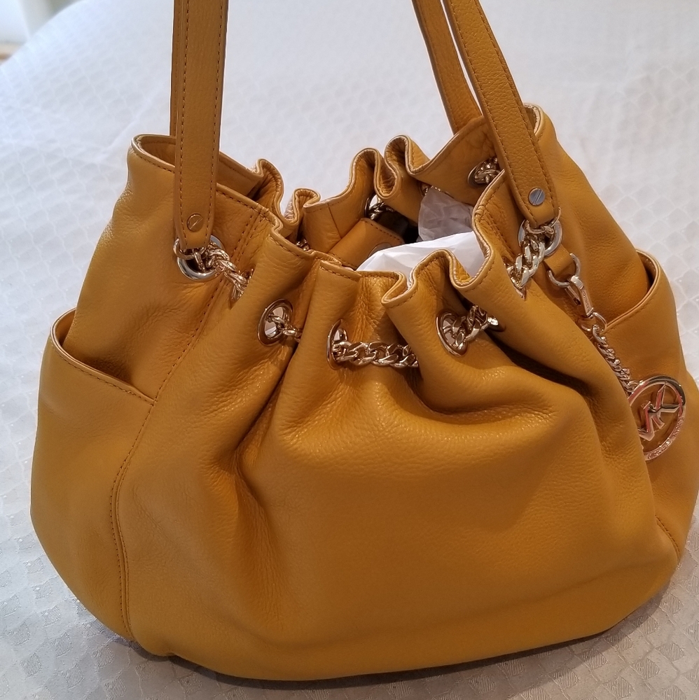 Michael Kors Shoulder Bag